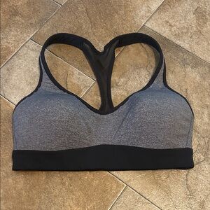 Lululemon Athletica Black and Gray Sports Bra Size 6